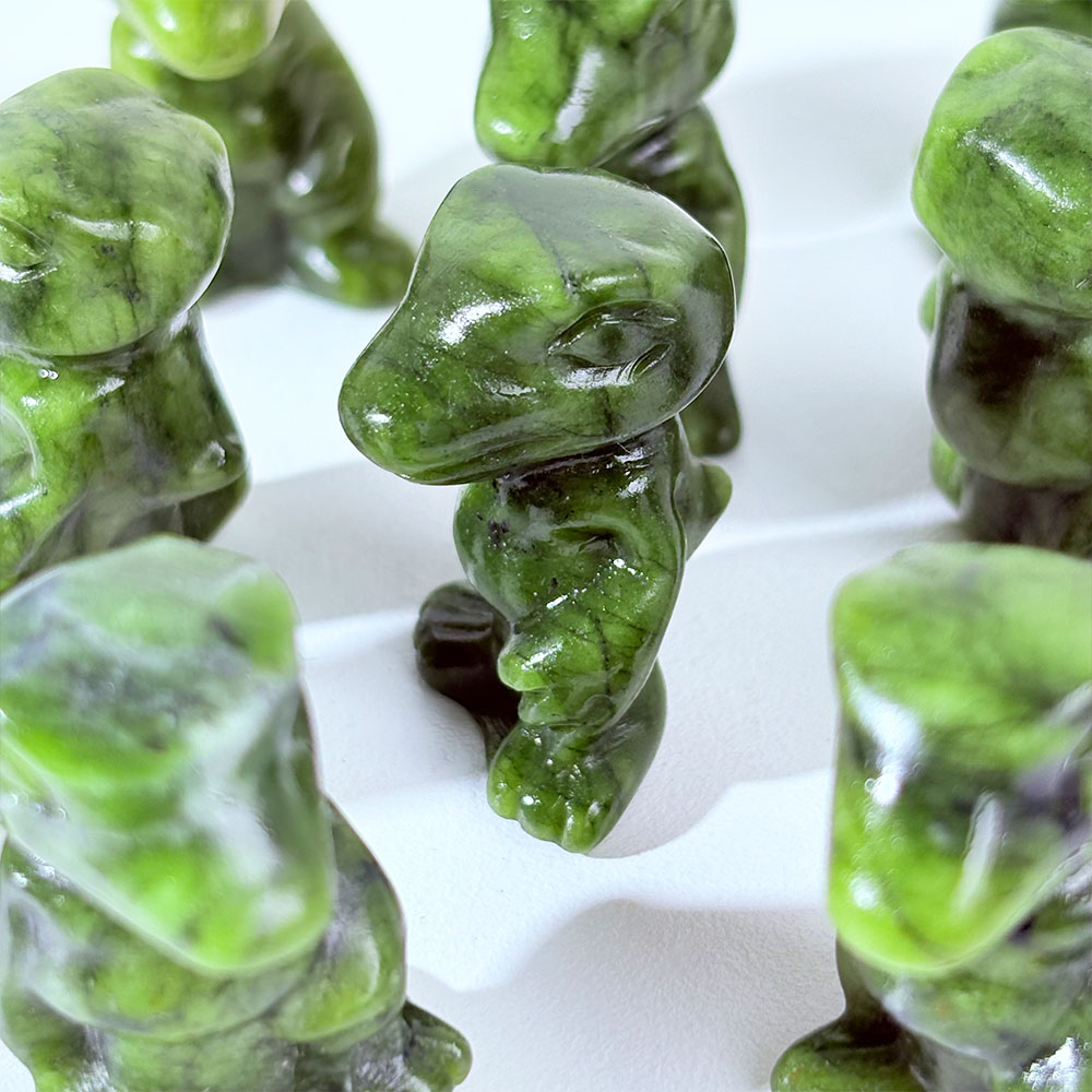 1PC Natural Crystal Green Jade - Dinosaur And Craft のレビューと価格