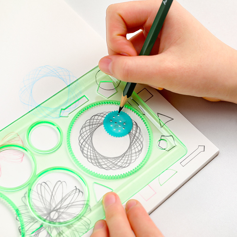 Geometry Spirograph Drawing Ru - Art Craft Gifts のレビューと価格