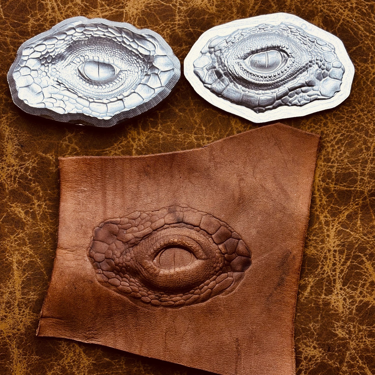 Dragon Dinosaur Eye Leather Em - Dinosaur And Craft のレビューと価格